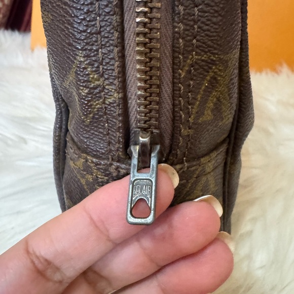 Authentic Louis Vuitton vintage trousee 28 monogram canvas - Picture 3 of 12